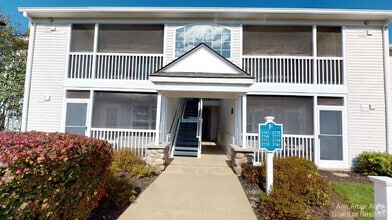 Building Photo - 2767 S Knightsbridge Cir