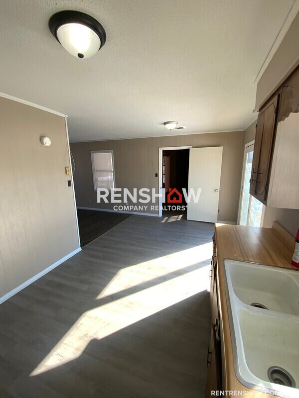 Foto del edificio - 307 Woodford Cove
