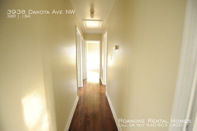 Foto del edificio - 3938 Dakota Ave