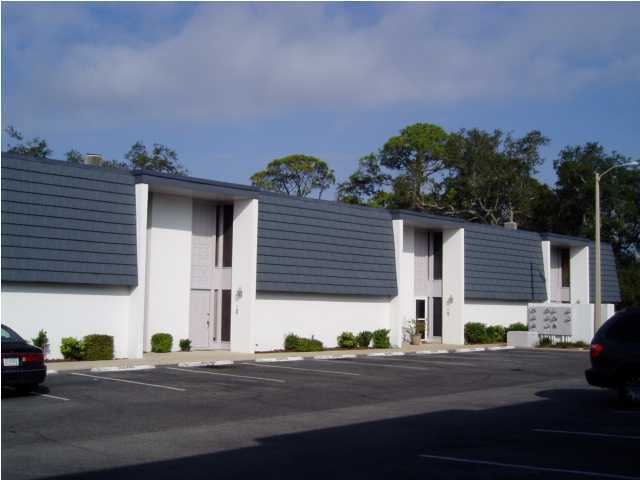 Foto del edificio - 4 Miracle Strip Pkwy SE