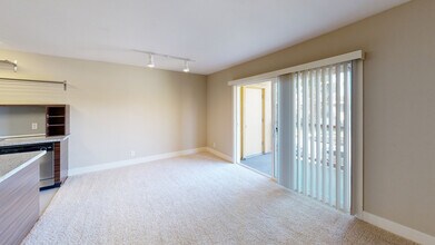 Interior Photo - CitySouth
