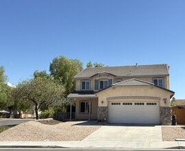 Building Photo - 29689 Big Dipper Way
