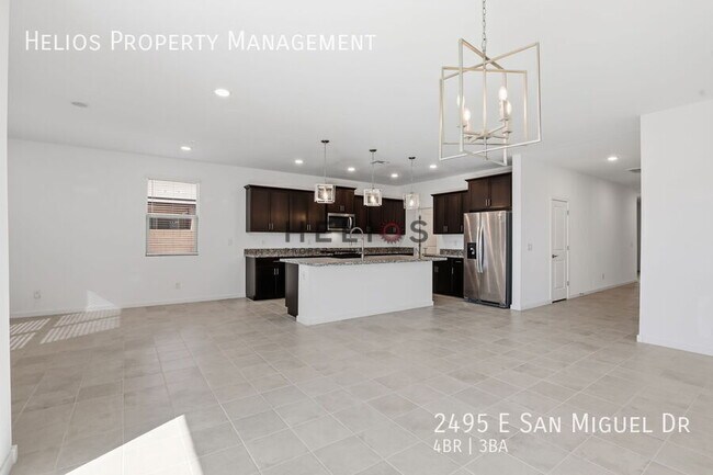 Foto del edificio - 2495 E San Miguel Dr