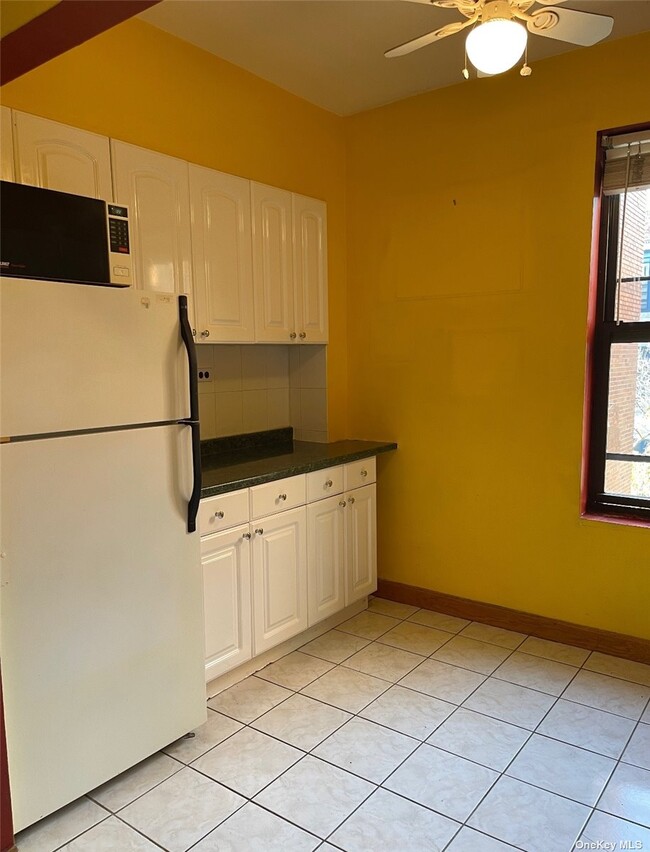 Building Photo - 41-41 41st St