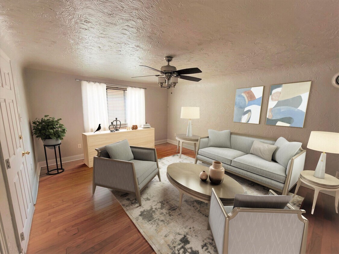 Large Living Room - 251 Beverly Rd