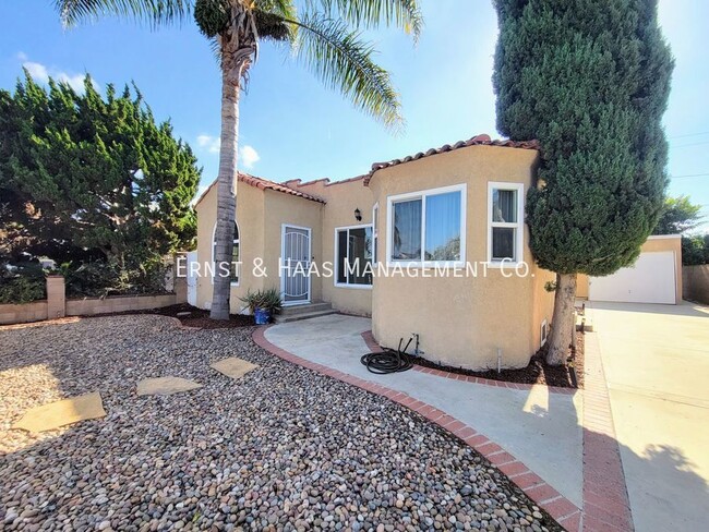 Building Photo - Wonderfully Charming 2 Bedroom Carson Home...
