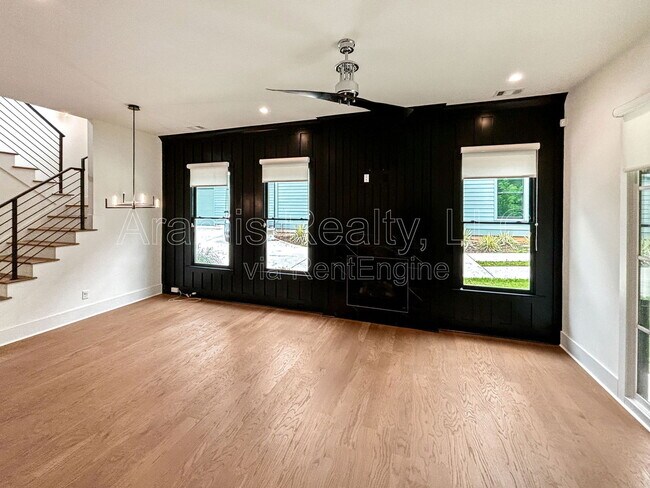 Foto del edificio - 1241 Bridges Ave SW