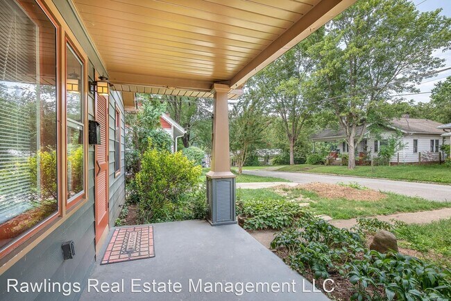 Building Photo - 3 br, 1 bath House - 60 Nevada Avenue