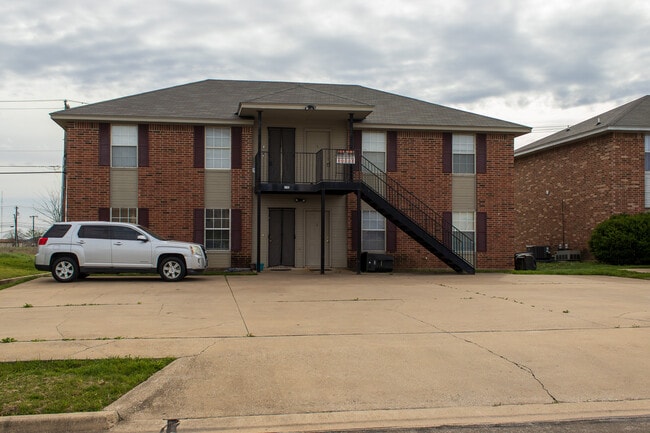 Building Photo - 5710 Greengate Dr