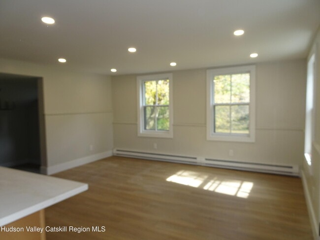 Building Photo - 167 NY-23