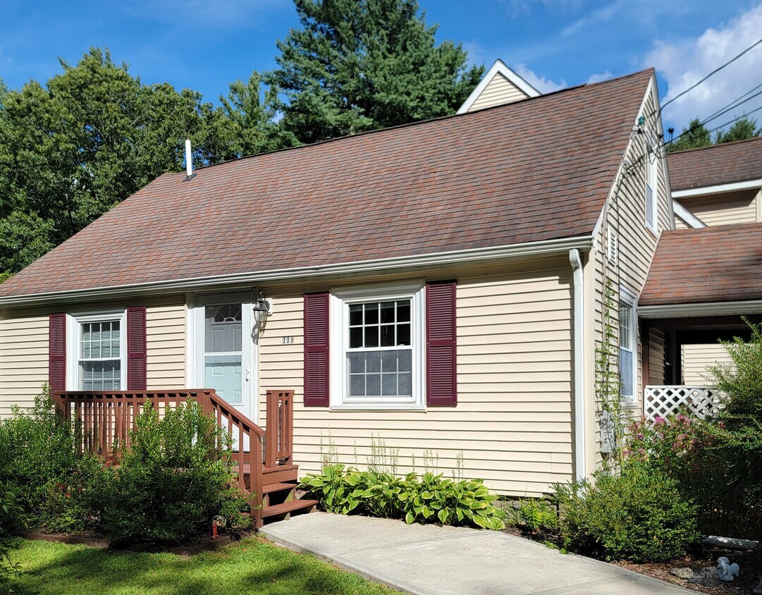 Foto principal - 11 Eagle Dr