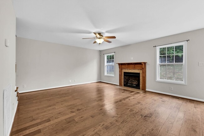 Building Photo - 1109 Ishee Dr