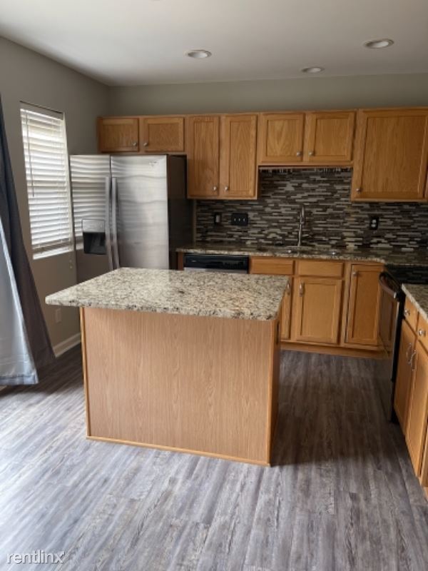 Foto del edificio - 3 br, 3 bath Townhome - 27 Sidney Marie Ct