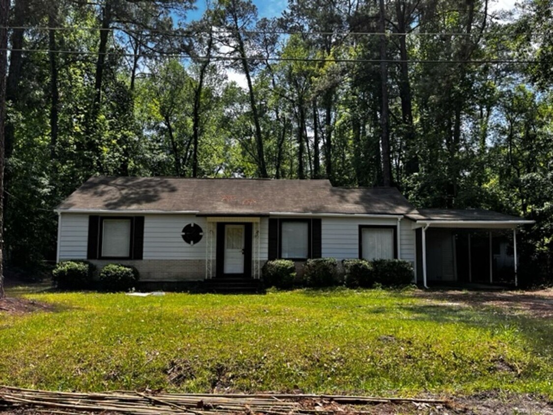 1107 E Cranford Ave, Valdosta, GA 31602 House Rental in Valdosta, GA