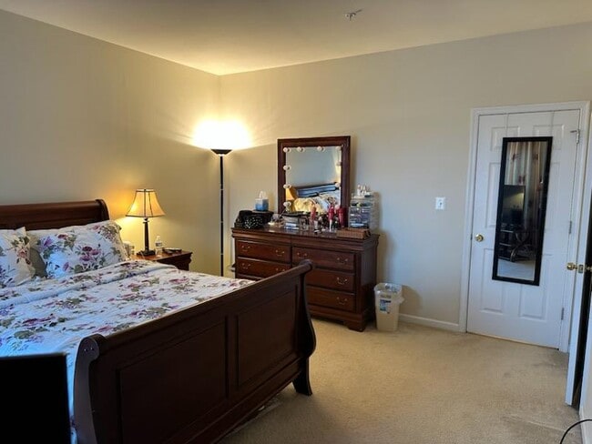 Building Photo - 11731 Leesborough Cir