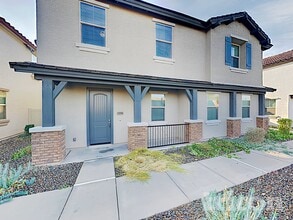 Building Photo - 12550 W Hummingbird Terrace