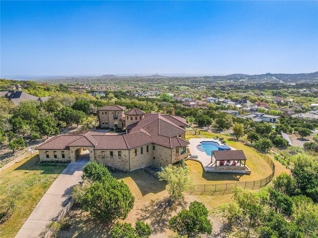 Building Photo - 4212 Serene Hills Dr