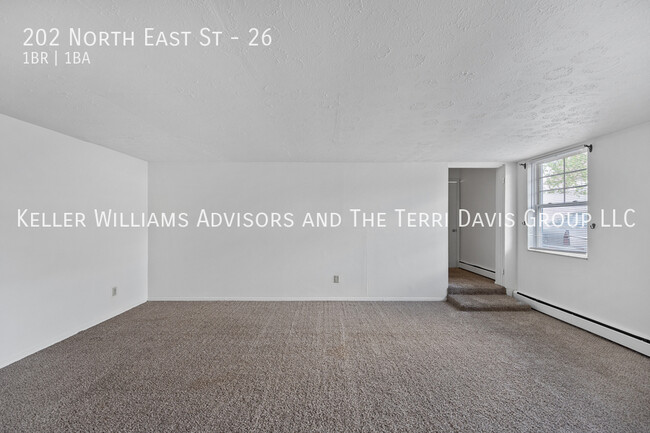Building Photo - 202 N East St
