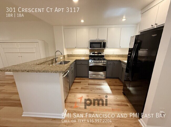 Foto del edificio - 301 Crescent Ct