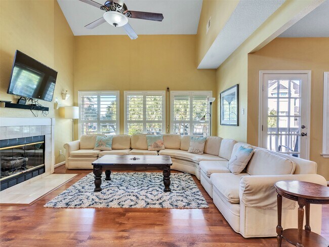 Foto del edificio - 16627 Bayfront Dr