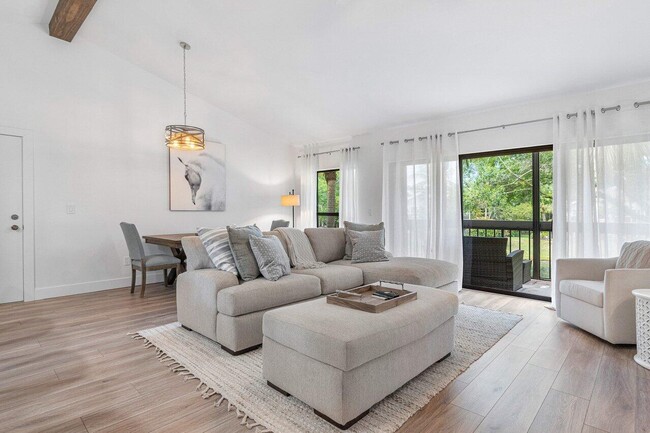 Building Photo - 11863 Wimbledon Cir
