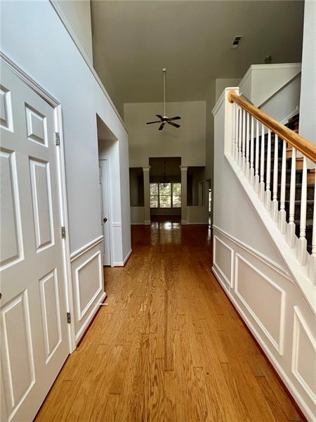Building Photo - 1052 Tanners Point Dr