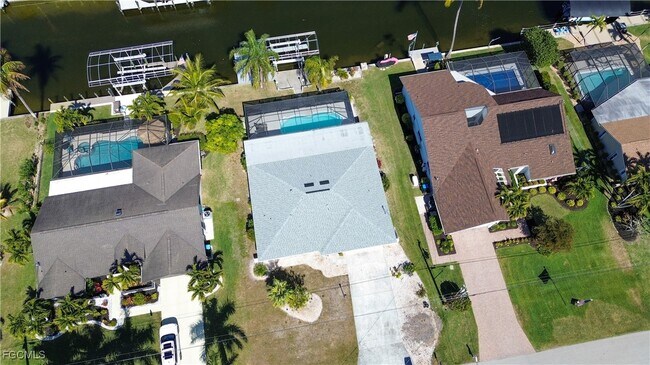 Foto del edificio - 1115 SW 54th Ln