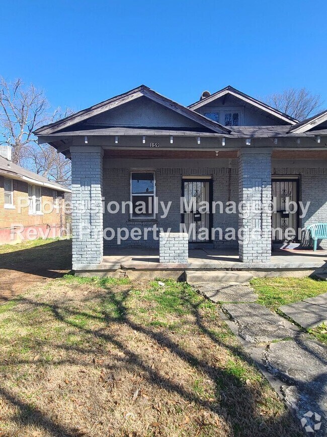 Building Photo - 1590 Cameron St