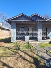 Building Photo - 1590 Cameron St