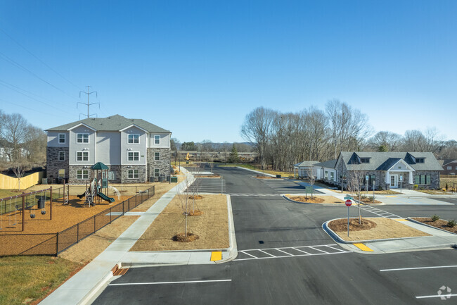 Exterior - Cherokee Landing