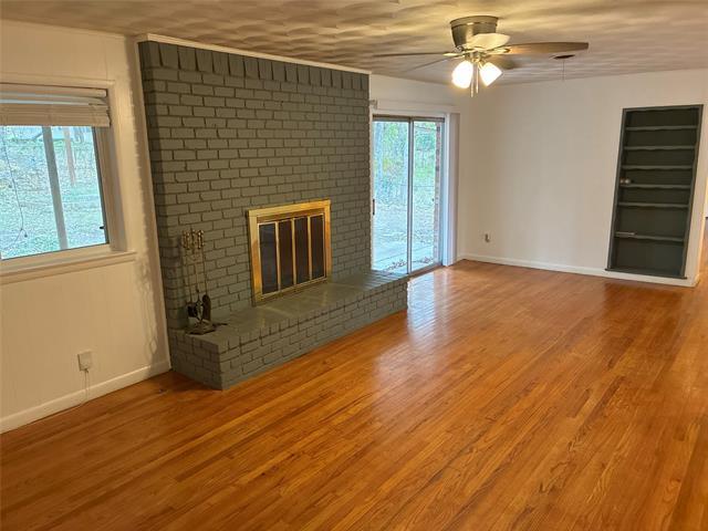 Foto del edificio - 1001 Crestview Dr