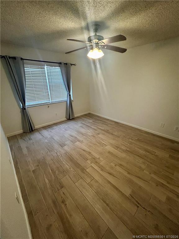 Building Photo - 3111 SE Aster Ln