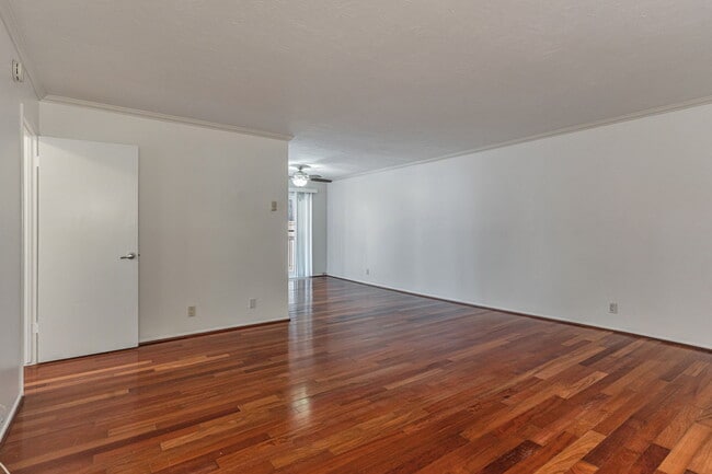 Building Photo - 382 Coronado Ave