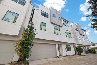 Building Photo - 5313 Inker St