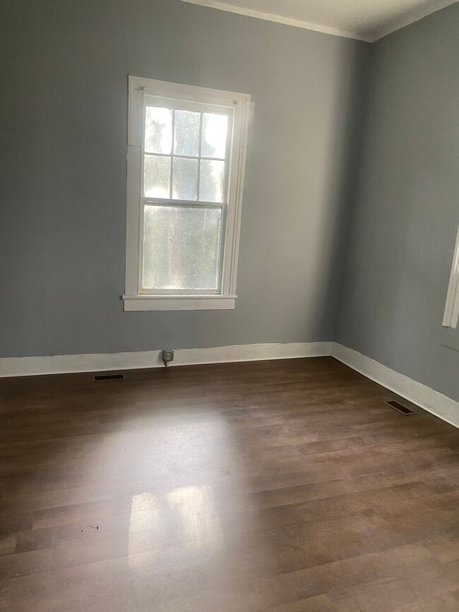 Building Photo - Orangeburg Ranch