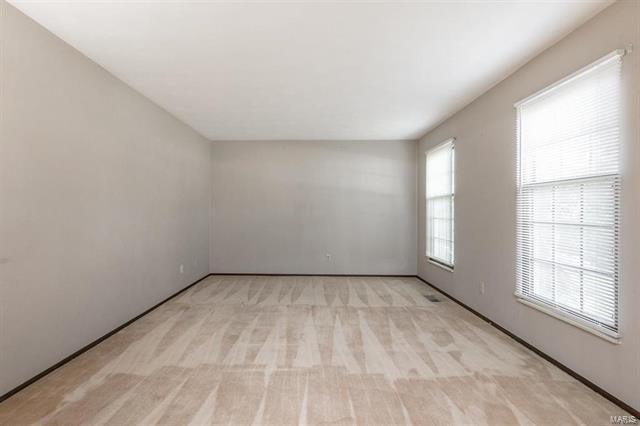 Building Photo - 36 Ravenwood Cir