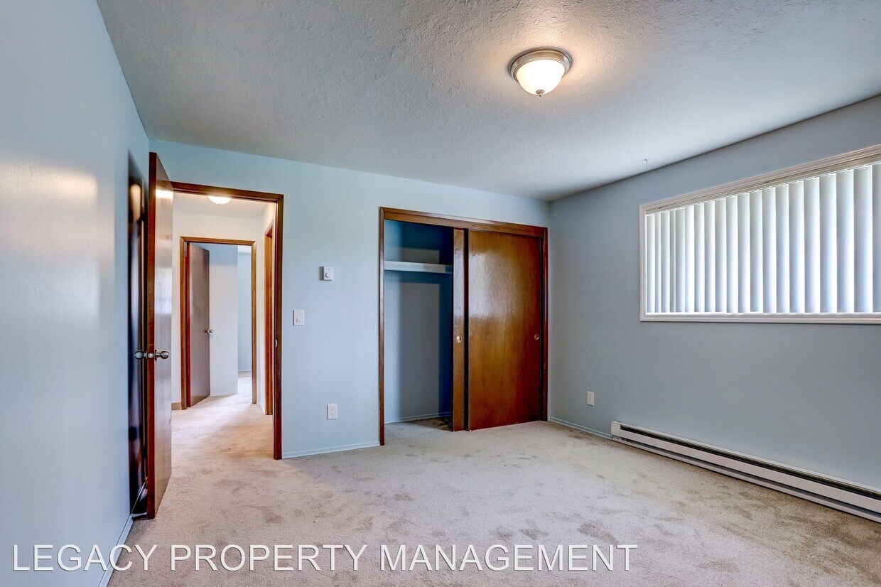 Foto principal - 18140 SW Shaw St