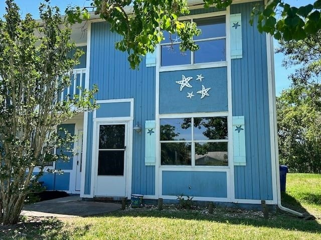 Building Photo - 123 Rio Del Mar St