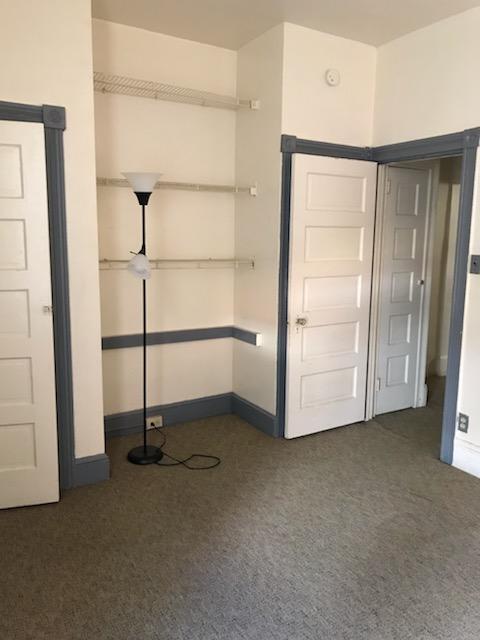 Foto del edificio - 1309 W 13th St