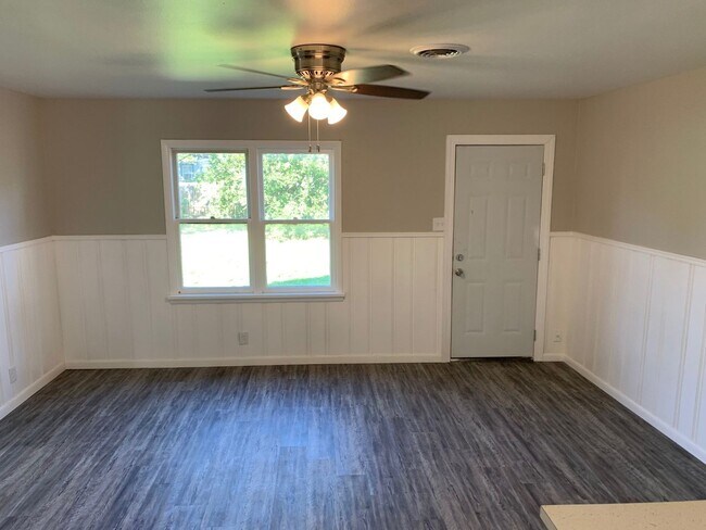 Foto del edificio - 4118 S Ong St