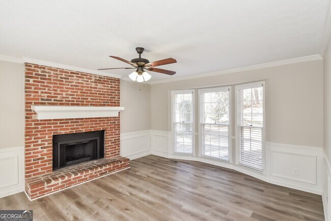 Building Photo - 5369 Britton Dr