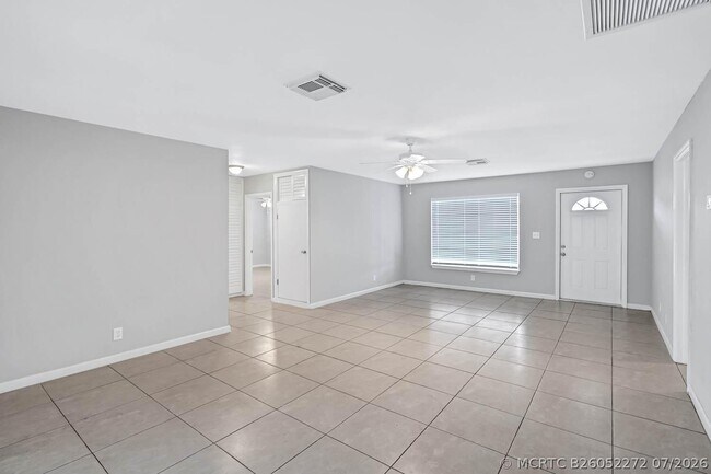 Foto del edificio - 4806 Pine Knott Ln