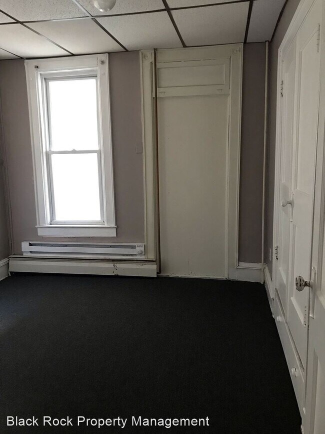 Building Photo - 1 br, 1 bath House - 225 Rowe Street REAR