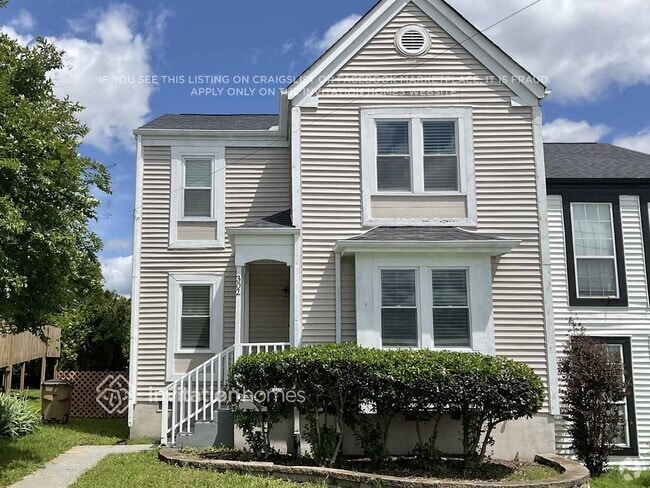Building Photo - 302 Nesbitt Ln