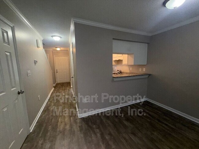 Foto del edificio - 202 Heritage Pkwy