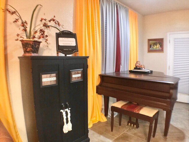 Foto del edificio - 3410 Candlepass Dr