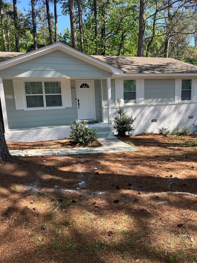 Building Photo - 1016 Flamingo Dr