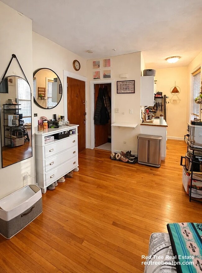 Photo - 108 Myrtle St Apartment