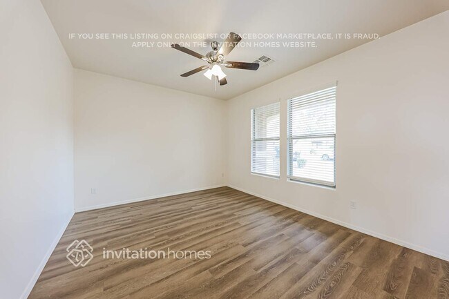 Foto del edificio - 26032 N Desert Mesa Dr