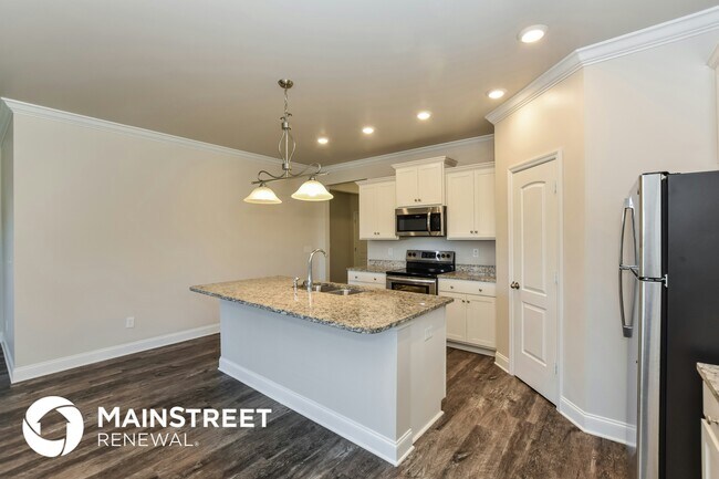 Foto del edificio - 303 Addison Ct